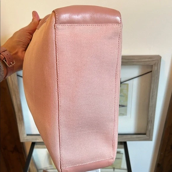 Gucci Pink Shoulder Bag - Picture 9 of 16
